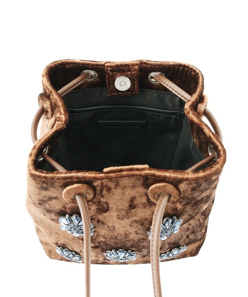 ADAM ET ROPE'（アダムエロペ）の「【サステナブル】ビジュー2WAY巾着バッグ（ハンドバッグ・レディース・ブラック/ブラウン/イエロー・FREE）」の11枚目の写真