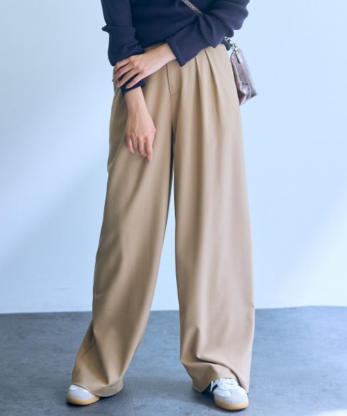 HARE ホワイト ストレートパンツ Fサイズ Petitle（プチレ）の「[ 低身長向けサイズ ] タックワイド
