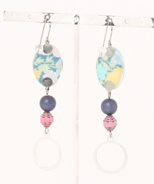 tone(トーン)の「【joesstyle】*Glass Pierce*リバティ×ビンテージパーツのフックピアス(MA)(ピアス(両耳用)・レディース・マルチ・FREE)」の2枚目の写真