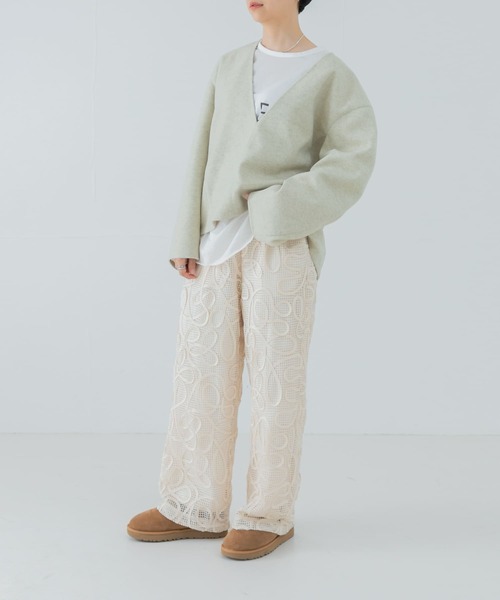 UGG（アグ）の「『WEB限定』UGG　CLASSIC ULTRA MINI（ブーツ・レディース・ブラック/ブラウン・6/8/5/7）」の9枚目の写真