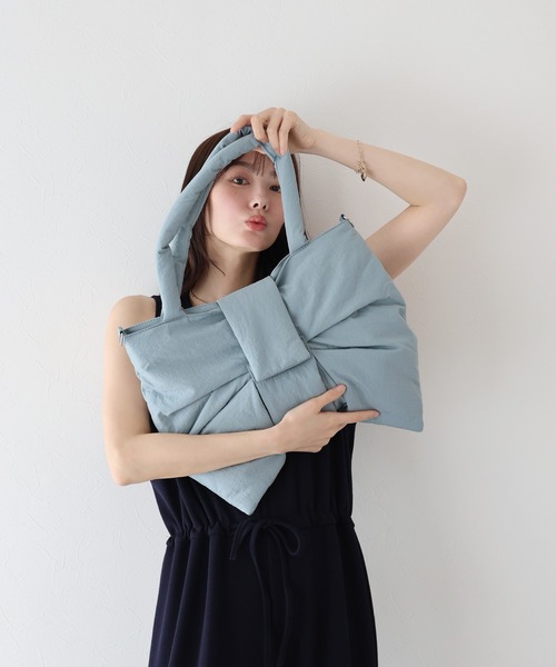 BLUEEAST（ブルーイースト）の「リボンパテッドバッグ（トートバッグ・レディース・ベージュ/ブラック/グレー/アイボリー/ブルー・FREE）」の21枚目の写真