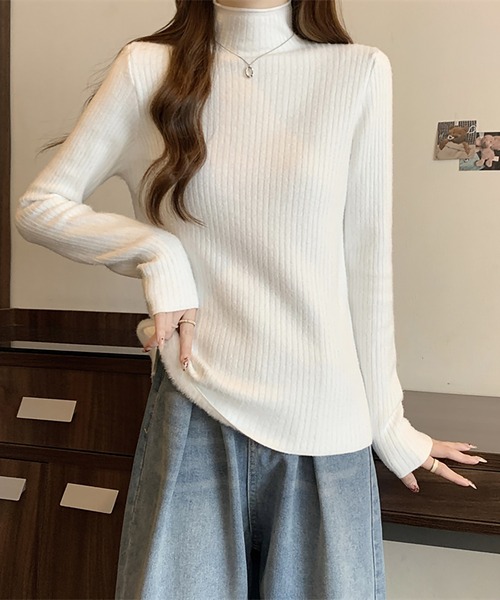 Girly Doll(ガーリードール)の「裏起毛ハイネックニット(ニット/セーター・レディース・ベージュ/モカ/ホワイト/グリーン/ブラウン/ブラック・FREE)」の8枚目の写真