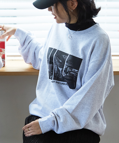 Rouge vif(ルージュヴィフ)の「【LE TRIO ABAHOUSE】DONOT DISTURB スウェット/ユニセックス(スウェット・レディース・グレー/ホワイト・フリー)」の1枚目の写真