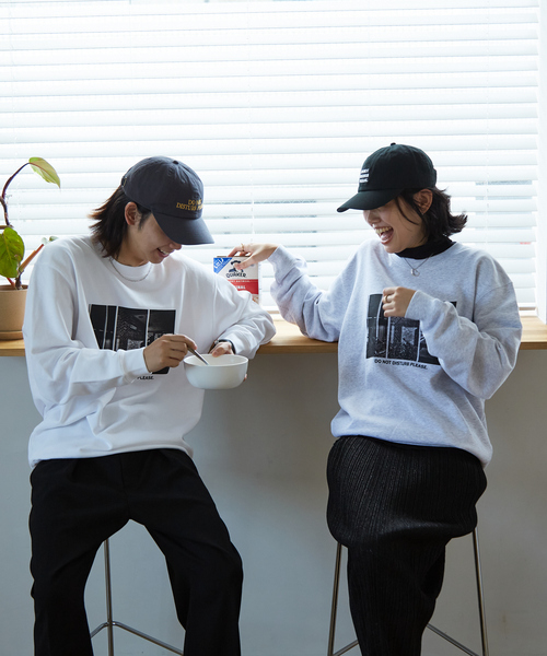 Rouge vif(ルージュヴィフ)の「【LE TRIO ABAHOUSE】DONOT DISTURB スウェット/ユニセックス(スウェット・レディース・グレー/ホワイト・フリー)」の15枚目の写真