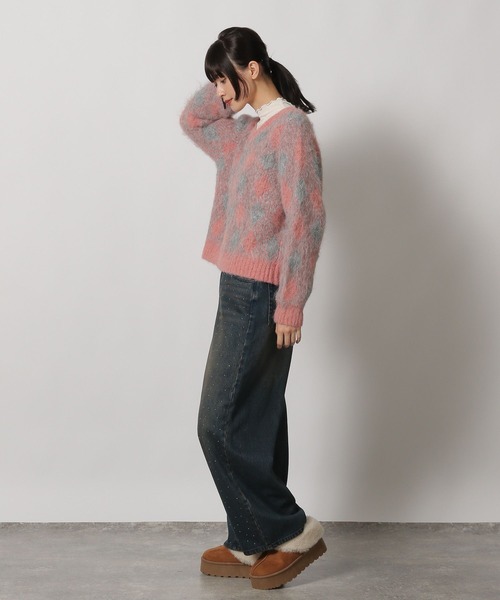 LAKOLE(ラコレ)の「2WAYアーガイル起毛Vネックプルオーバー / 204473(ニット/セーター・レディース・ピンク/グリーン/グレー・FREE)」の14枚目の写真