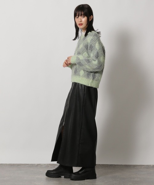 LAKOLE(ラコレ)の「2WAYアーガイル起毛Vネックプルオーバー / 204473(ニット/セーター・レディース・ピンク/グリーン/グレー・FREE)」の19枚目の写真