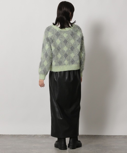 LAKOLE(ラコレ)の「2WAYアーガイル起毛Vネックプルオーバー / 204473(ニット/セーター・レディース・ピンク/グリーン/グレー・FREE)」の20枚目の写真