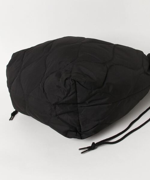 TAION(タイオン)の「TAION MILITARY DOWN SHOULDER BAG (TAION-SB01ML-1)(ショルダーバッグ・メンズ・ブラック/オリーブ・FREE)」の3枚目の写真