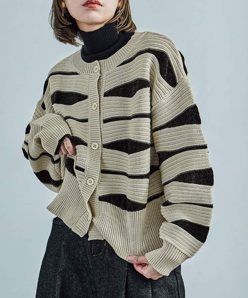 Fashion Letter(ファッションレター)の「なみなみ柄バルーンスリーブ ニットカーディガン(カーディガン/ボレロ・レディース・アイボリー/ブラック・M)」の6枚目の写真