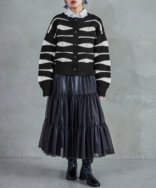 Fashion Letter(ファッションレター)の「なみなみ柄バルーンスリーブ ニットカーディガン(カーディガン/ボレロ・レディース・アイボリー/ブラック・M)」の16枚目の写真