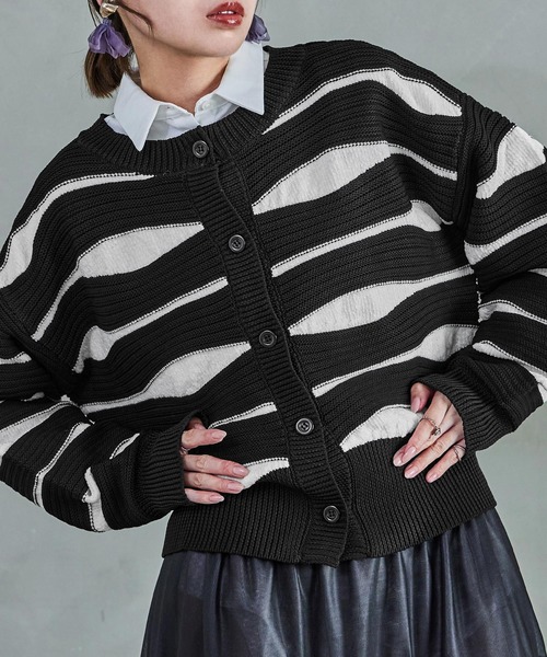 Fashion Letter(ファッションレター)の「なみなみ柄バルーンスリーブ ニットカーディガン(カーディガン/ボレロ・レディース・アイボリー/ブラック・M)」の17枚目の写真