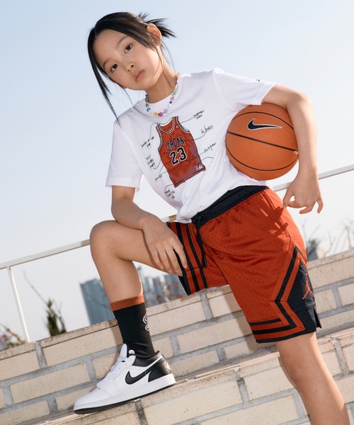 セール】《親子コーデ対応商品》エア ジョーダン 1 LOW ジュニア