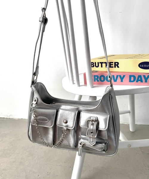 SOLLON.(ソルロン)の「アウトポケットワンショルダーバッグ(ショルダーバッグ・レディース・ブラウン/ブラック/シルバー・FREE)」の12枚目の写真