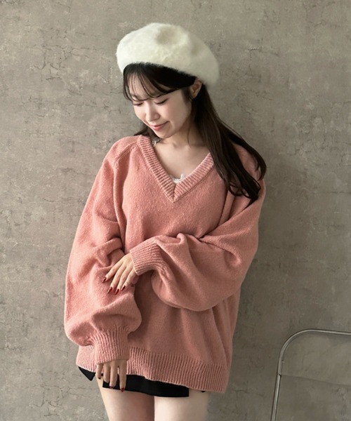 Teem Store(チームストア)の「【新色追加】Vネックニットシンプル無地トップス【新仕様】【サイズ改良】(ニット/セーター・レディース・ピンク/レッド/アイボリー/ブラック/グレー・F)」の16枚目の写真