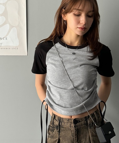 mily bilet(ミウィビレット)の「【mily bilet】サイドの絞りが可愛いさプラス。プレート使いラグランTシャツ(半袖)(Tシャツ/カットソー・レディース・オフホワイト/杢グレー/チャコールグレー/アイボリー・X-LARGE/SMALL/MEDIUM/LARGE)」の22枚目の写真
