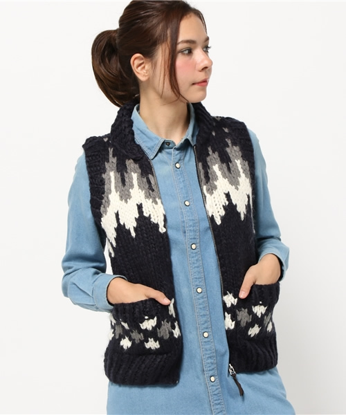 CIAOPANIC TYPY(チャオパニックティピー)の「【親子で着られる】ハンドニットカウチンベスト(ベスト・レディース・ホワイト/ネイビー/ベージュ・FREE)」の6枚目の写真