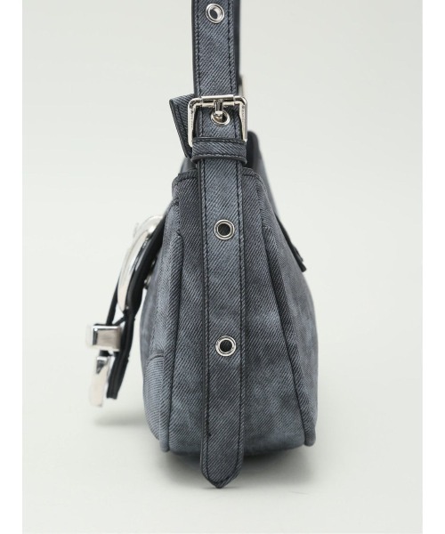 m.f.editorial（エムエフエディトリアル）の「【ハトメ付き平手ハンドル】m.f.エディトリアル レディース デニム風 ショルダーバッグ（ショルダーバッグ・レディース・ブラック/アイボリー・FREE）」の19枚目の写真