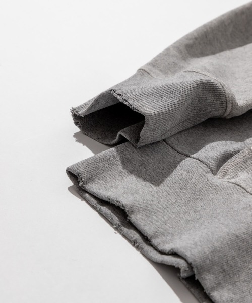 URBAN RESEARCH（アーバンリサーチ）の「FORNIGNER　Made in USA Crashed Crew（スウェット・メンズ・ホワイト/ブラック/グレー・1/2/3）」の16枚目の写真