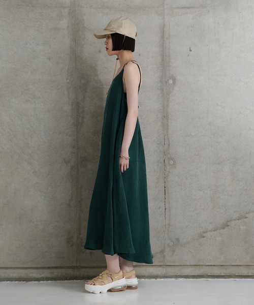 ROSE BUD(ローズバッド)の「(GENE HEAVENS)スリップワンピース(ワンピース・レディース・グリーン/ブラック・ONE SIZE)」の20枚目の写真