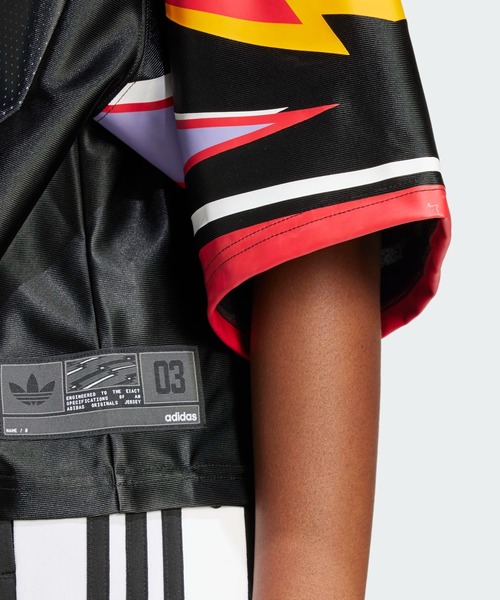 adidas original シーズン3半袖グラフィックジャージ adidas tシャツ Adilenium シーズン 3 半袖グラフィック