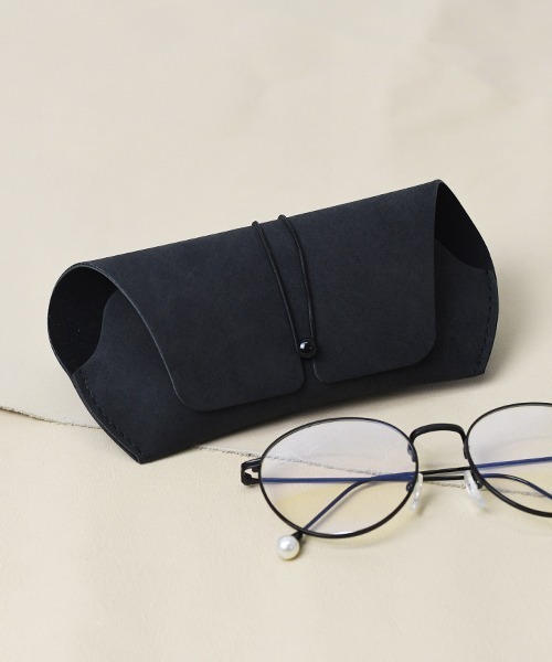 Fun & Daily（ファンアンドデイリー）の「F&D : ポイントバンドメガネ&サングラスケース（メガネ・レディース・ブラック/ブルー/ブラウン・FREE）」の6枚目の写真