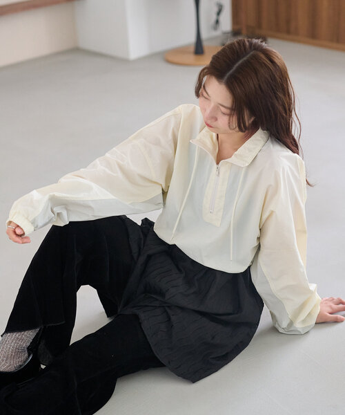 Kastane（カスタネ）の「バイカラーアノラックジャケット（その他