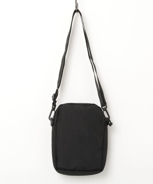 PEANUTS（ピーナッツ）の「MEI OCEAN キャラクター タテ型ショルダーバッグ（ショルダーバッグ・レディース・ブラック/ブラック系2/ブラック系1/ブラック系3/ブラック系・FREE）」の6枚目の写真