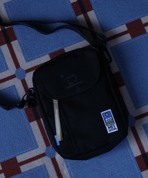 MEI OCEAN（メイオーシャン）の「MEI OCEAN キャラクター タテ型ショルダーバッグ（ショルダーバッグ）」