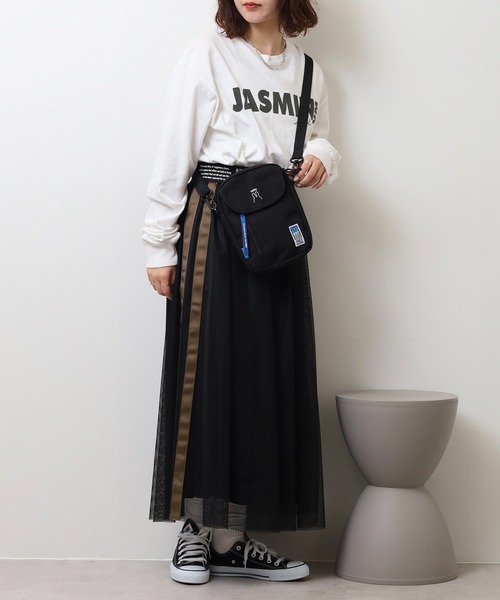 PEANUTS（ピーナッツ）の「MEI OCEAN キャラクター タテ型ショルダーバッグ（ショルダーバッグ・レディース・ブラック/ブラック系2/ブラック系1/ブラック系3/ブラック系・FREE）」の18枚目の写真