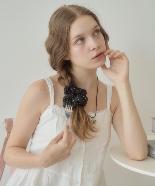 Birthday room（バースデイルーム）の「ドット柄シュシュ/dot scrunchie（シュシュ・レディース・ブラック/アイボリー・FREE）」の12枚目の写真