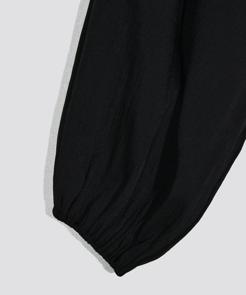 kiehtova（キエトヴァ）の「【kiehtova】SHEER VOLUMESLEEVE BLOUSE/シアー　ボリュームスリーブ ブラウス（シャツ/ブラウス・レディース・ナチュラル/ブラック・FREE）」の12枚目の写真