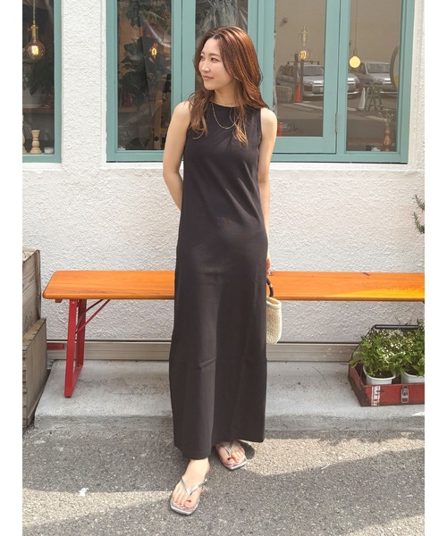 Ungrid(アングリッド)の「バックレースアップコットンキャミ(キャミソール・レディース・ブラック/オフホワイト・FREE)」の6枚目の写真