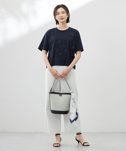 J.PRESS Ladies(J.プレス レディス)の「【洗える】スパンコール Tシャツ(Tシャツ/カットソー・レディース・ネイビー系/アイボリー系/ライトグレー系・SMALL)」の11枚目の写真