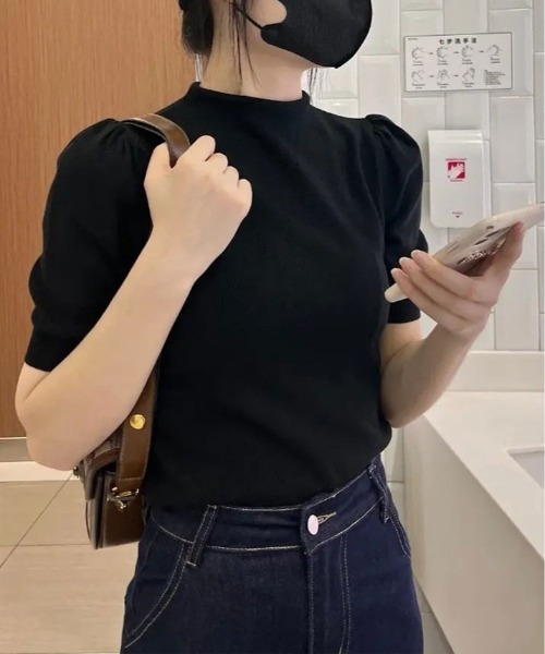 kirakiraShop（キラキラショップ）の「パフスリーブ プチハイネック ニット トップス（ニット/セーター・レディース・ホワイト/レッド/クリーム/ブラック/ブルーグリーン・FREE）」の3枚目の写真