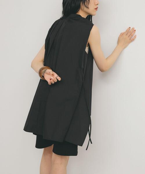 KBF（ケイビーエフ）の「BACKボリュームギャザーブラウス（シャツ/ブラウス・レディース・ブラック/オフホワイト/オレンジ系その他・ONE）」の20枚目の写真