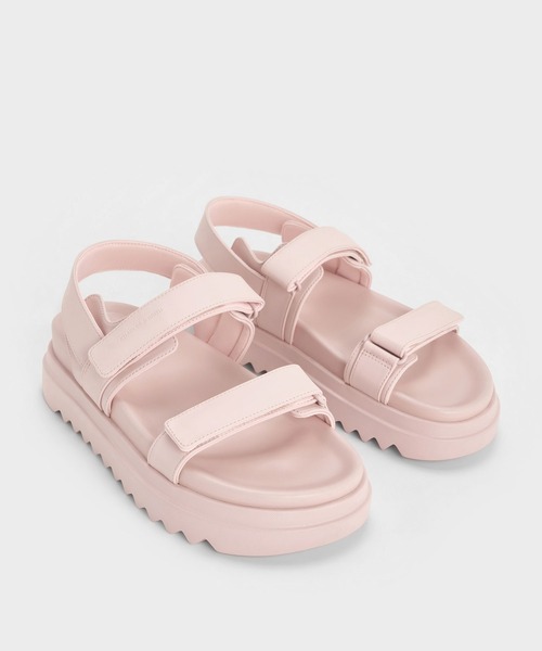 CHARLES & KEITH(チャールズ & キース)の「ダブルストラップ フラットフォームサンダル(サンダル・レディース・クリーム/ブラック/ライトピンク・22.5cm/23cm/23.5cm/24.5cm/25cm/25.5cm/26.5cm)」の9枚目の写真