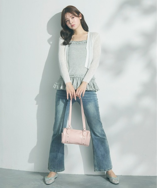 Olu.（オルドット）の「ラウンドボストンバッグ（ボストンバッグ・レディース・レモンイエロー/ブラック/ホワイト/ピンク/ライム・FREE）」の8枚目の写真