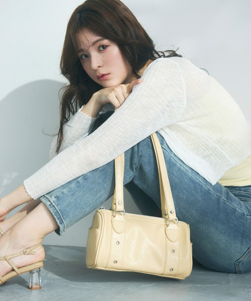 Olu.（オルドット）の「ラウンドボストンバッグ（ボストンバッグ・レディース・レモンイエロー/ブラック/ホワイト/ピンク/ライム・FREE）」の10枚目の写真