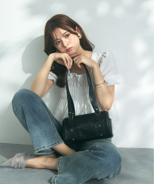 Olu.（オルドット）の「ラウンドボストンバッグ（ボストンバッグ・レディース・レモンイエロー/ブラック/ホワイト/ピンク/ライム・FREE）」の12枚目の写真