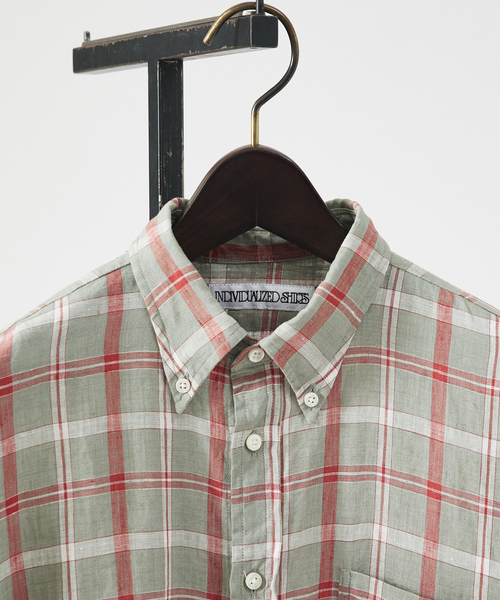 INDIVIDUALIZED SHIRTS(インディビジュアライズドシャツ)の「【別注】Individualized shirts / ボタンダウン半袖シャツ オーバーサイズ / アソート柄(シャツ/ブラウス・メンズ・ベージュ/レッド/カーキ・フリー)」の4枚目の写真