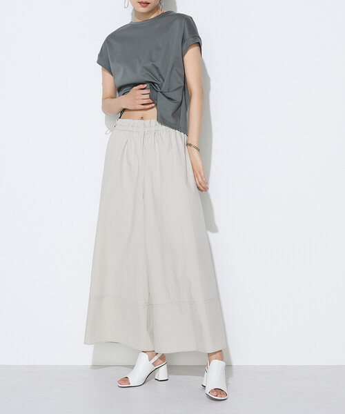K.T KIYOKO TAKASE(キヨコタカセ)の「コットンタイプライター ギャザーワイドパンツ(その他パンツ・レディース・ライトグレー/チャコール/キャメル/ベージュ/オリーブ・9号/7号)」の15枚目の写真
