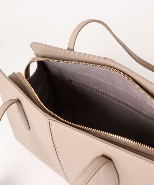 12Twelve Agenda（トゥエルブ　アジェンダ）の「【A4収納可能】パスケース付A4トートバッグ（トートバッグ・レディース・チャコールグレー/グレイッシュベージュ/ベージュ・FREE）」の9枚目の写真