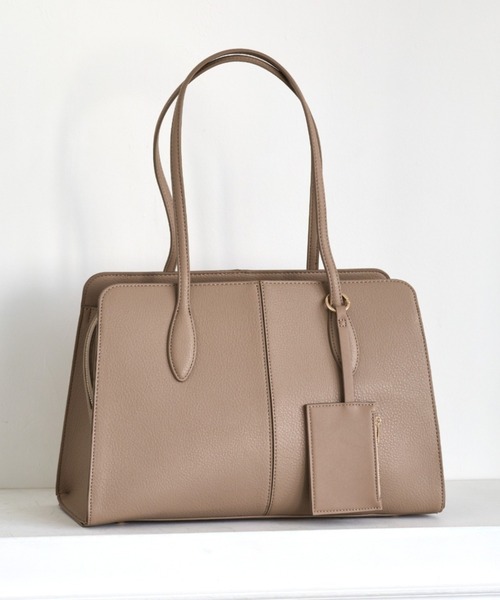 12Twelve Agenda（トゥエルブ　アジェンダ）の「【A4収納可能】パスケース付A4トートバッグ（トートバッグ・レディース・チャコールグレー/グレイッシュベージュ/ベージュ・FREE）」の11枚目の写真