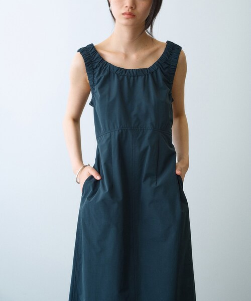 CODE A(コードエー)の「sporty gathered dress(ワンピース・レディース・サックスブルー/ピンク/ライトパープル/ネイビー・00)」の2枚目の写真