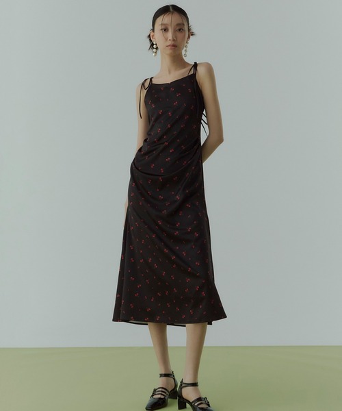 【最終価格】cherry pattern キャミワンピース eimy セール】cherry patternキャミワンピース(ワンピース)|EIMY