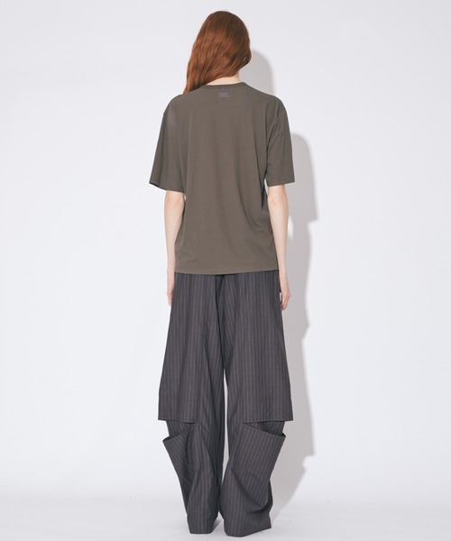 beautiful people（ビューティフルピープル）の「dry touch jersey    uppercase BPlogo T（Tシャツ/カットソー・レディース・チャコール/ブラック/オリーブ・36/40/38）」の9枚目の写真