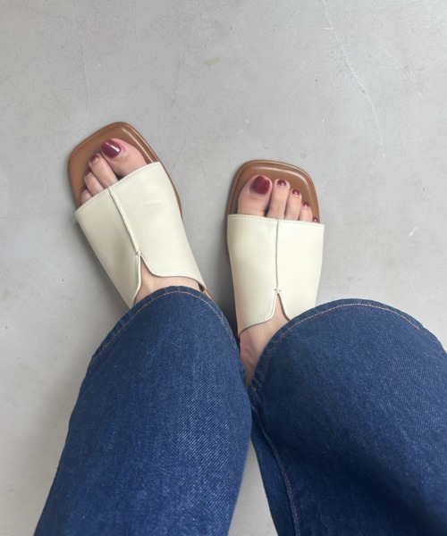 ORiental TRaffic（オリエンタルトラフィック）の「センター スリット ミュール サンダル /55206（サンダル・レディース・ブラック/ベージュ・LL/S/M/L）」の21枚目の写真