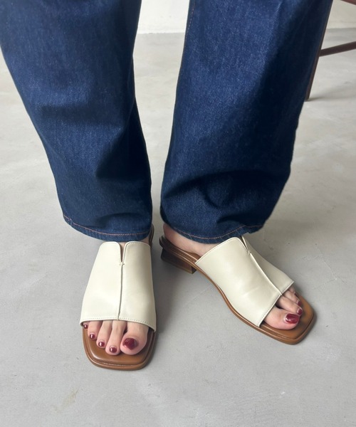 ORiental TRaffic（オリエンタルトラフィック）の「センター スリット ミュール サンダル /55206（サンダル・レディース・ブラック/ベージュ・LL/S/M/L）」の22枚目の写真