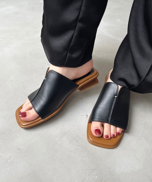 ORiental TRaffic（オリエンタルトラフィック）の「センター スリット ミュール サンダル /55206（サンダル・レディース・ブラック/ベージュ・LL/S/M/L）」の15枚目の写真