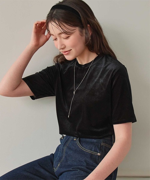 titivate(ティティベイト)の「シアーベロア半袖Tシャツ(Tシャツ/カットソー・レディース・ネイビー/ベージュ/グリーン/ブラウン/アイボリー/ブラック・L/M/S)」の3枚目の写真